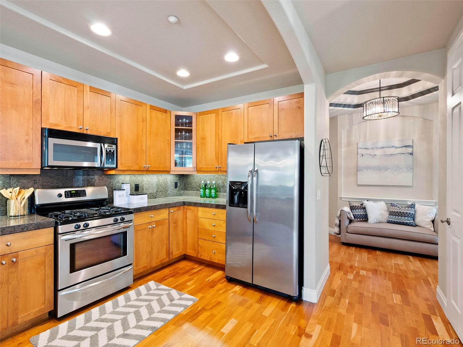 40 Madison Street Unit: 202
