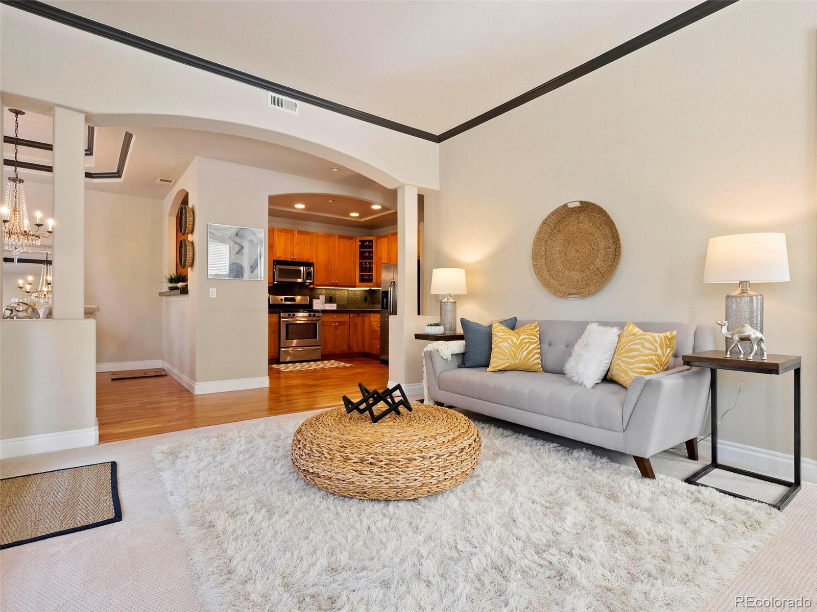40 Madison Street Unit: 202