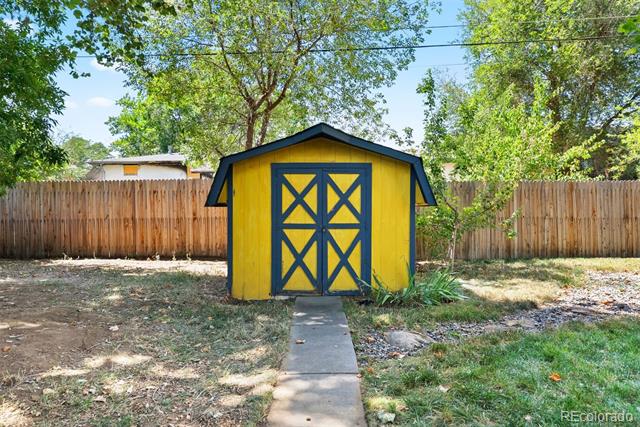 4565 Flower Street