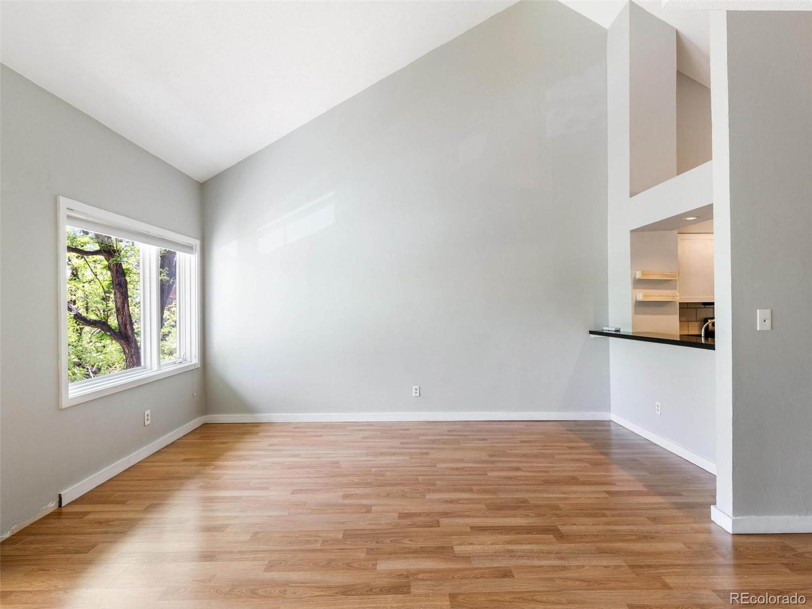 615 E 7th Avenue Unit: 217 D
