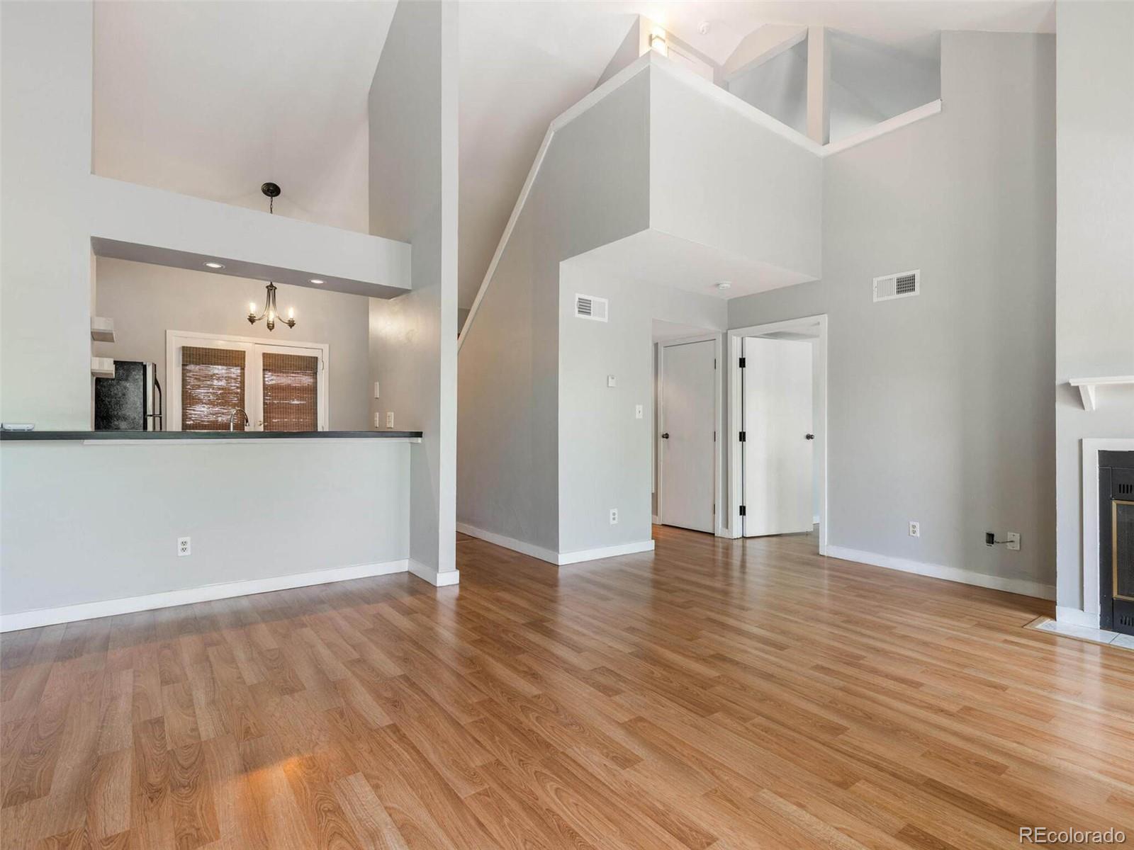 615 E 7th Avenue Unit: 217 D