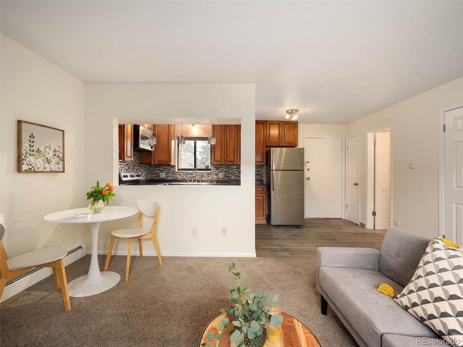 8060 W 9th Avenue Unit: 209