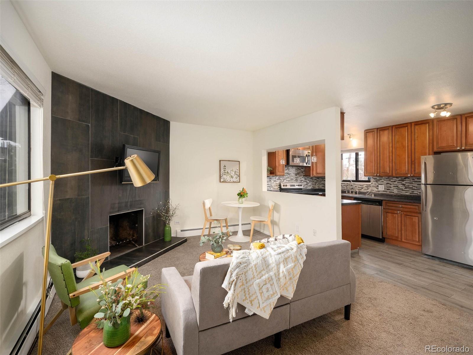 8060 W 9th Avenue Unit: 209