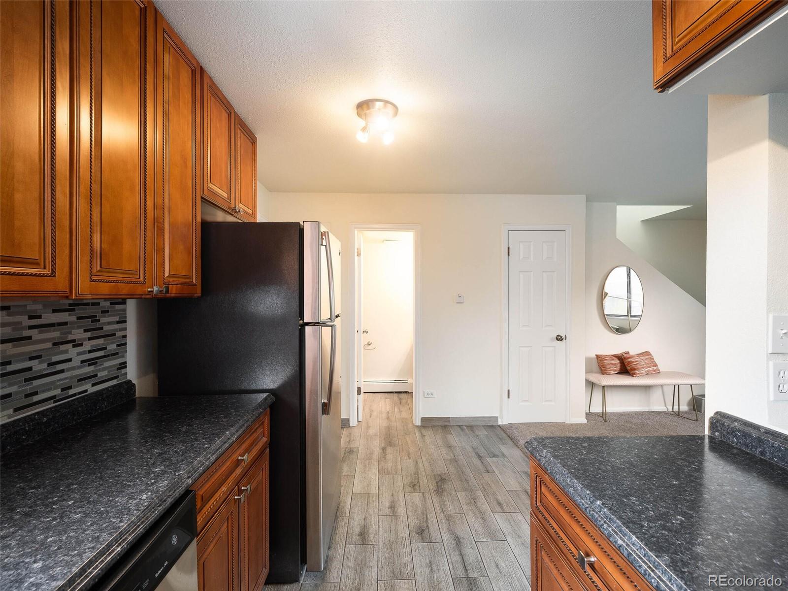 8060 W 9th Avenue Unit: 209