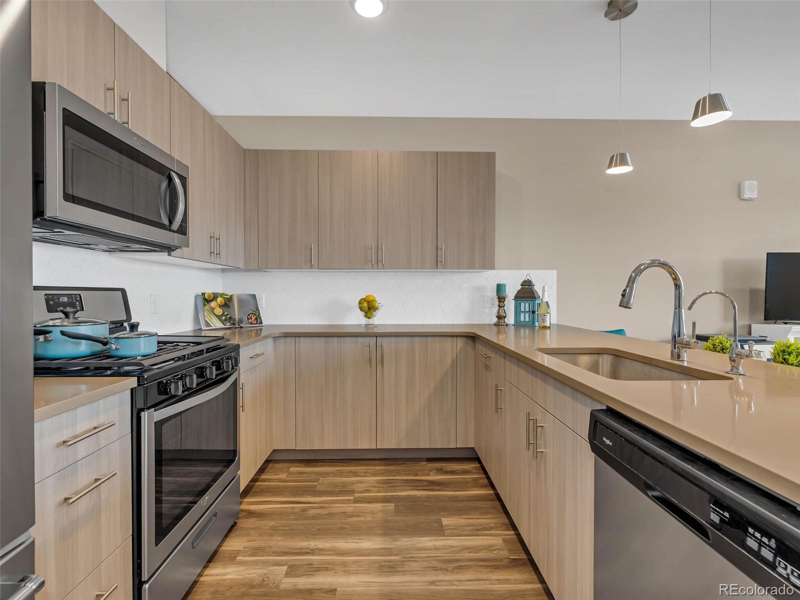 2374 S University Boulevard Unit: 506