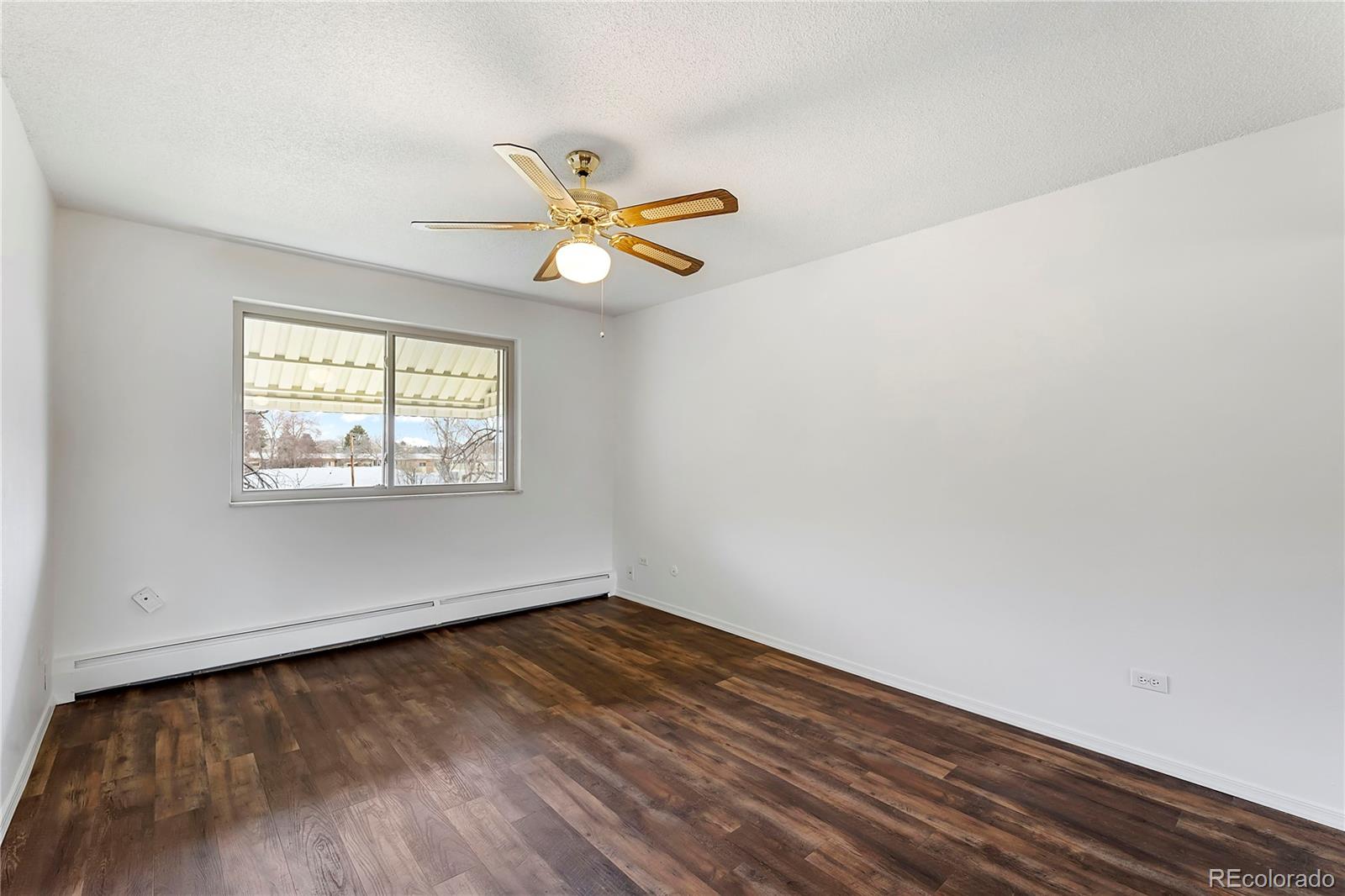 650 S Clinton Street Unit: 3C