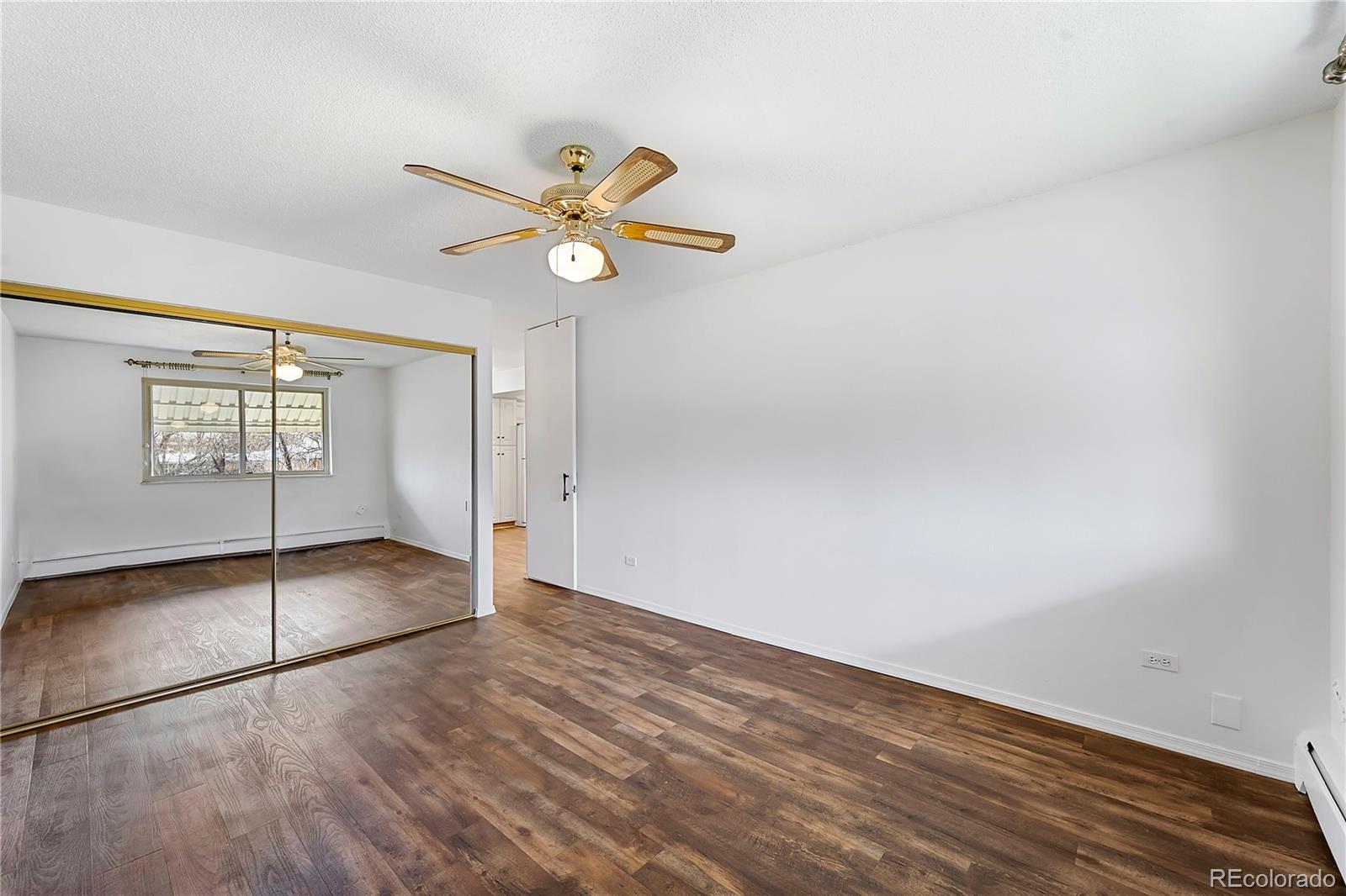 650 S Clinton Street Unit: 3C