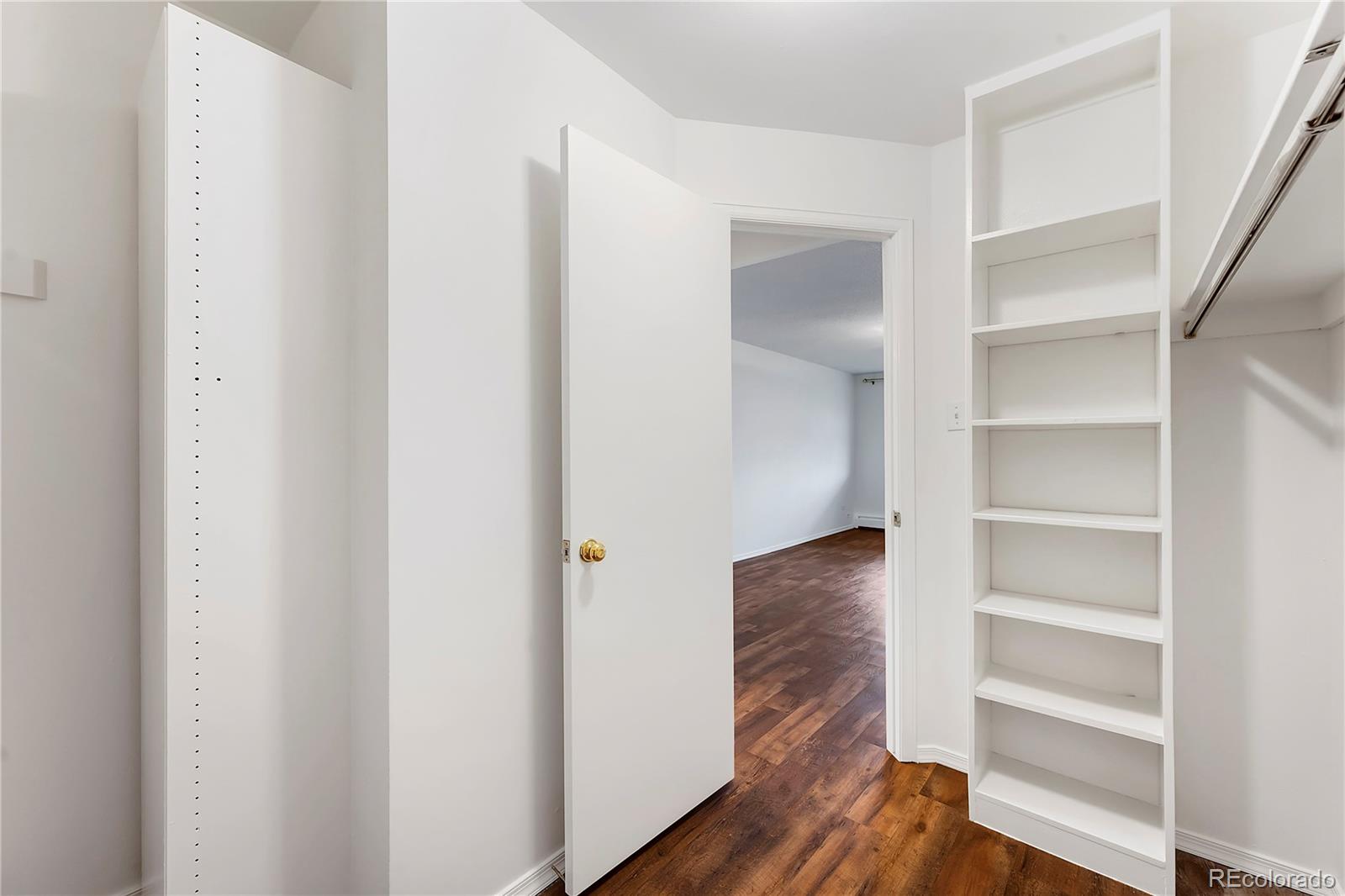 650 S Clinton Street Unit: 3C