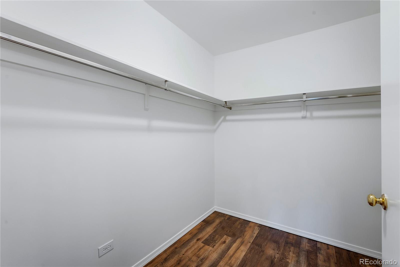 650 S Clinton Street Unit: 3C