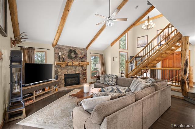 7576 Heartsease Way