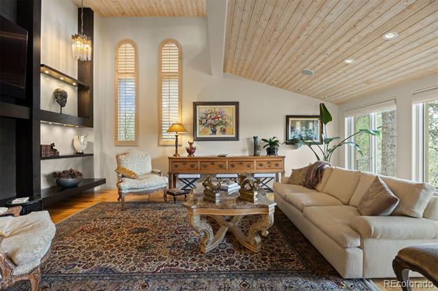 2237 Ridge Plaza Drive