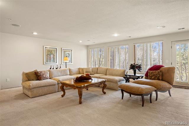 2237 Ridge Plaza Drive