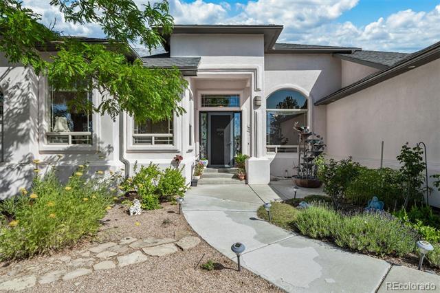 419 Saddle Court