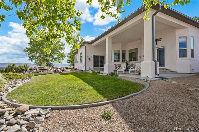 419 Saddle Court