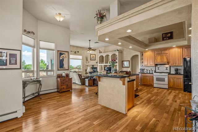 419 Saddle Court