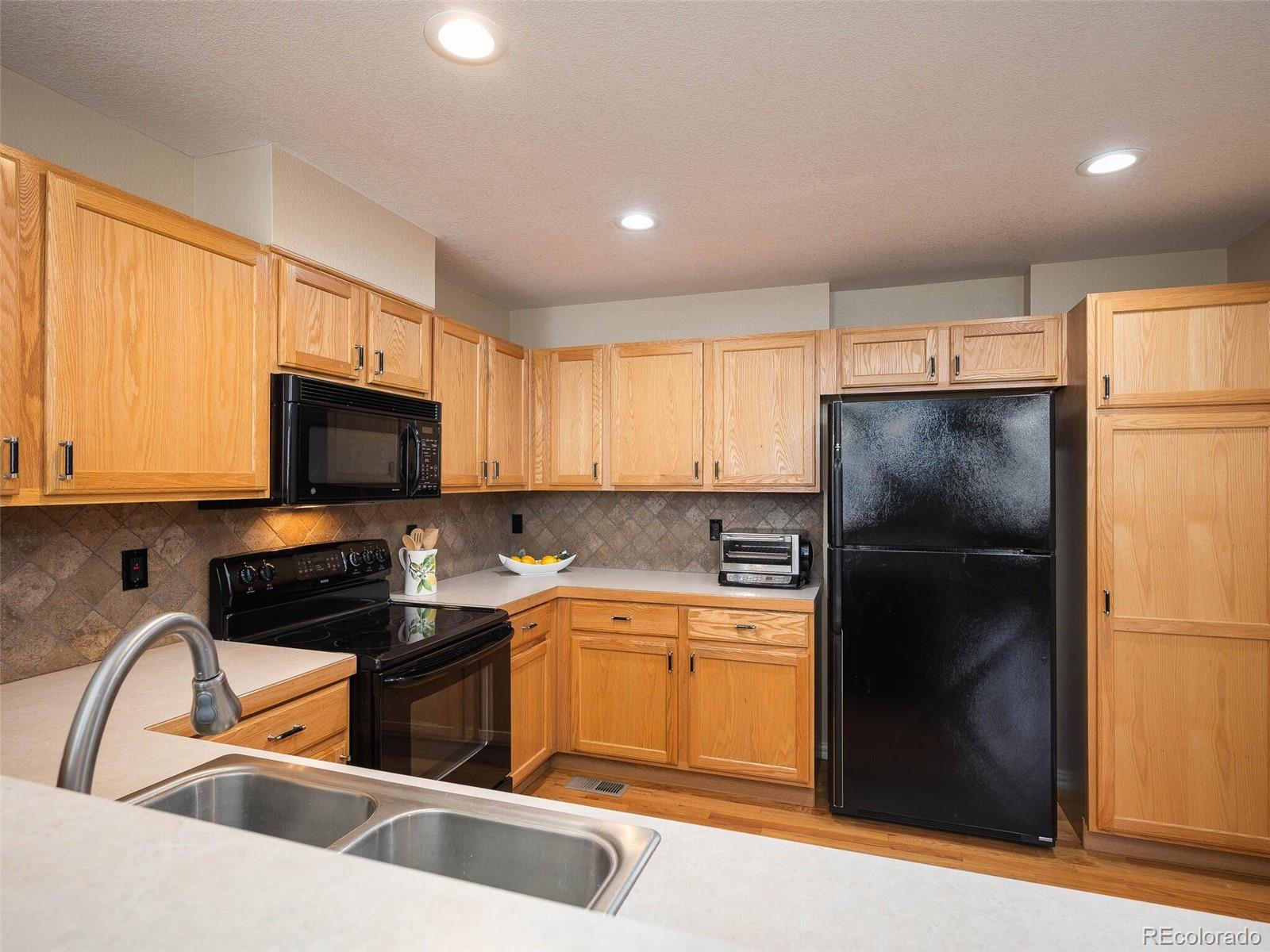 5155 W Quincy Avenue Unit: L-102