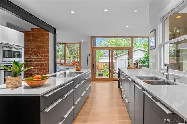 360 S Ogden Street