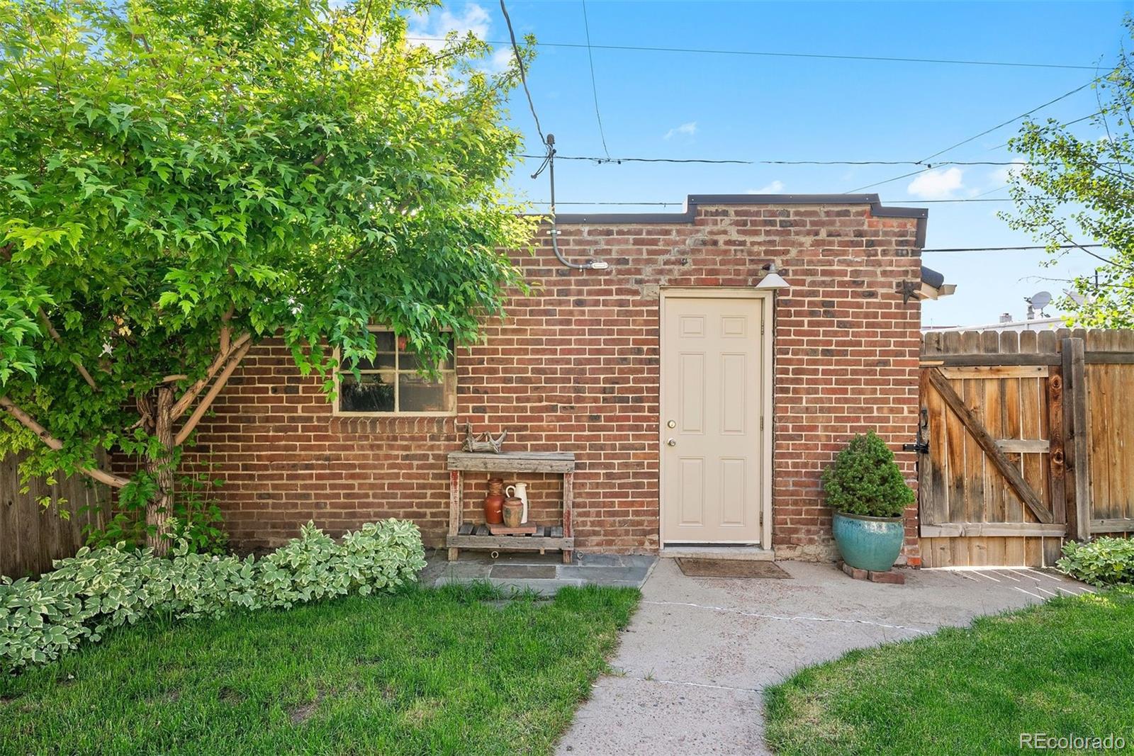 1363 Locust Street