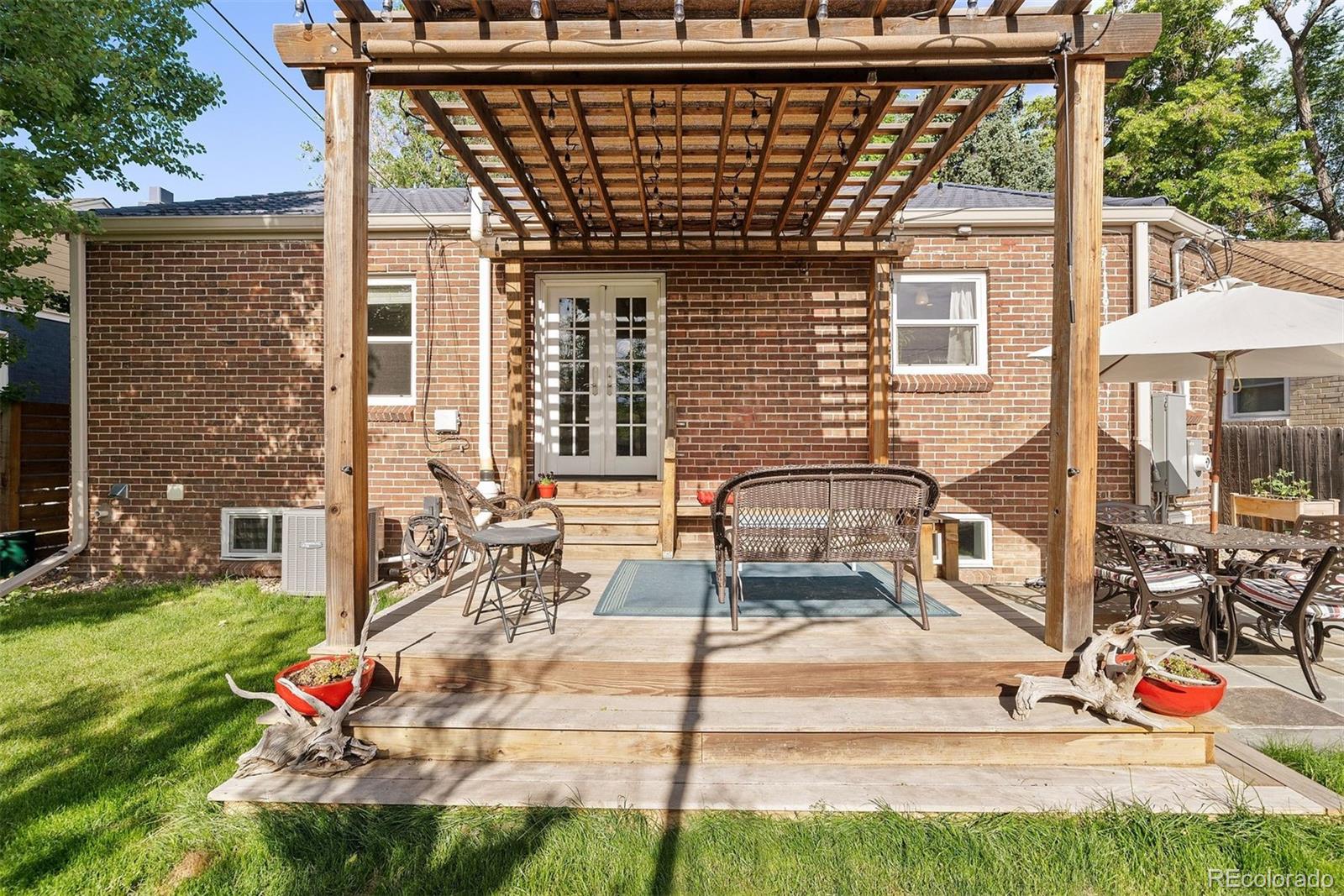 1363 Locust Street