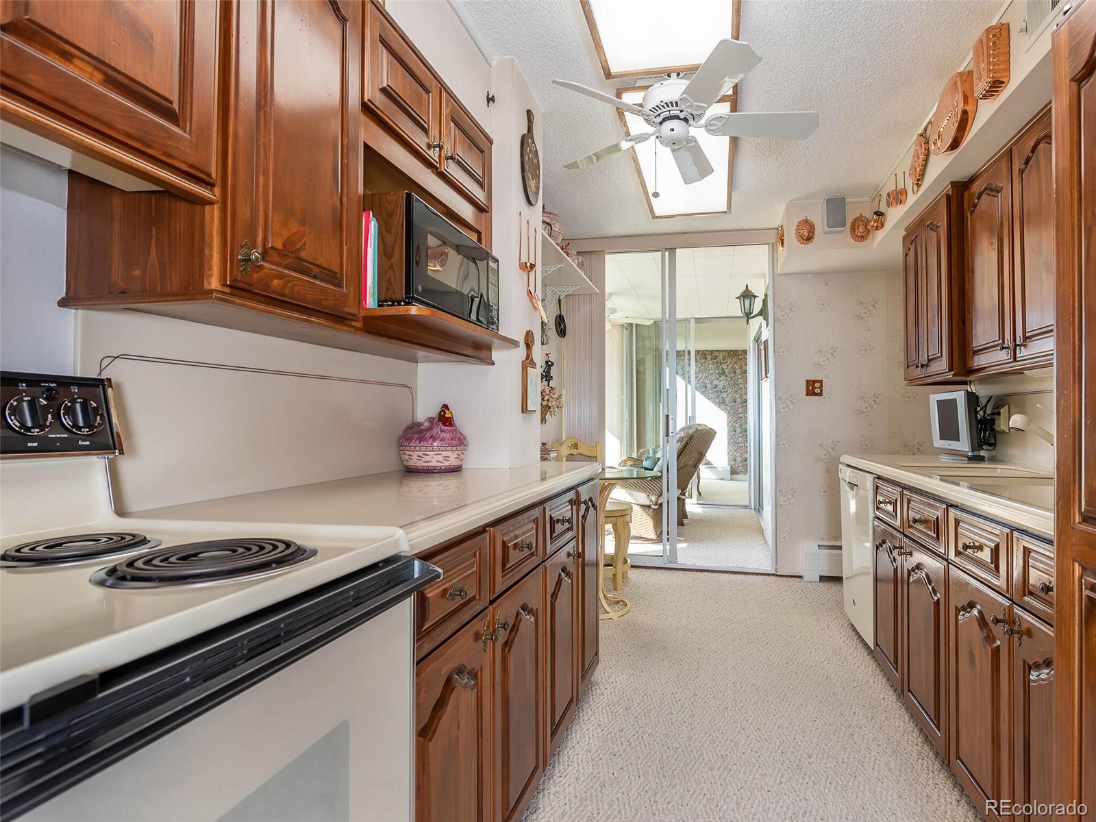 740 N Pearl Street Unit: 704