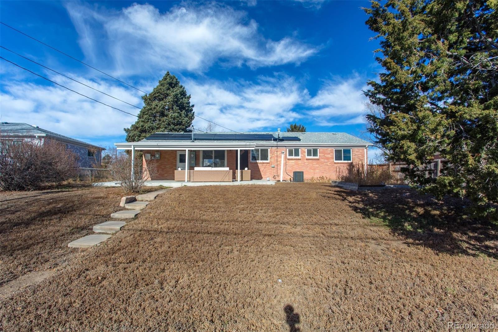 3036 W Monmouth Avenue