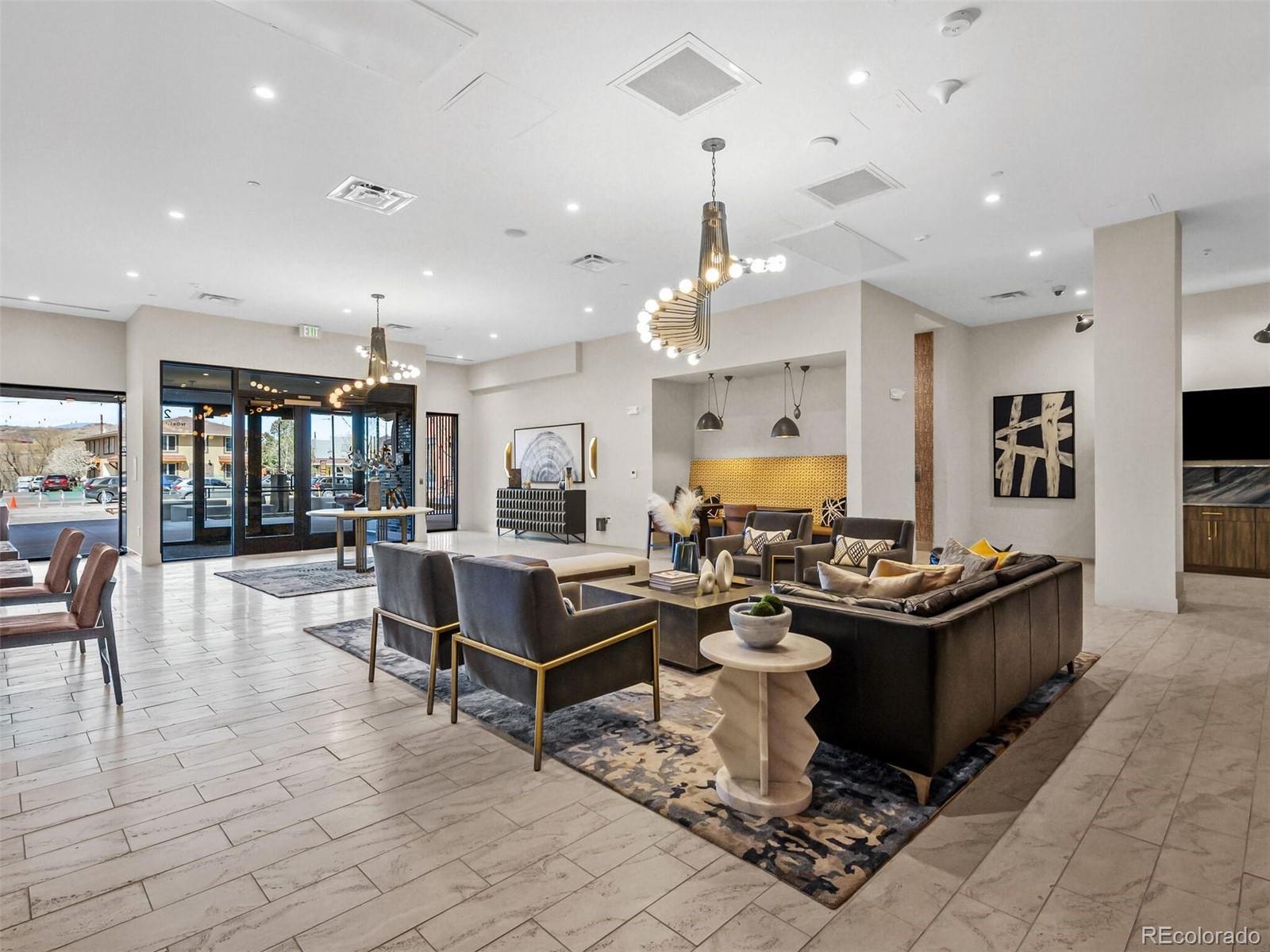 20 Wilcox Street Unit: 408