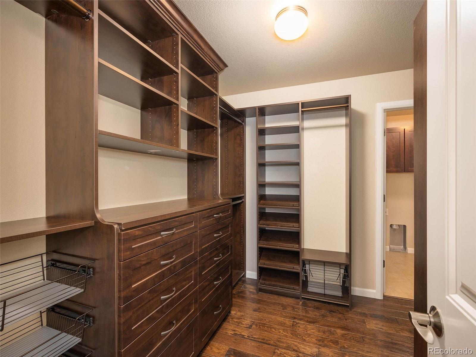 2618 S Kilmer Court