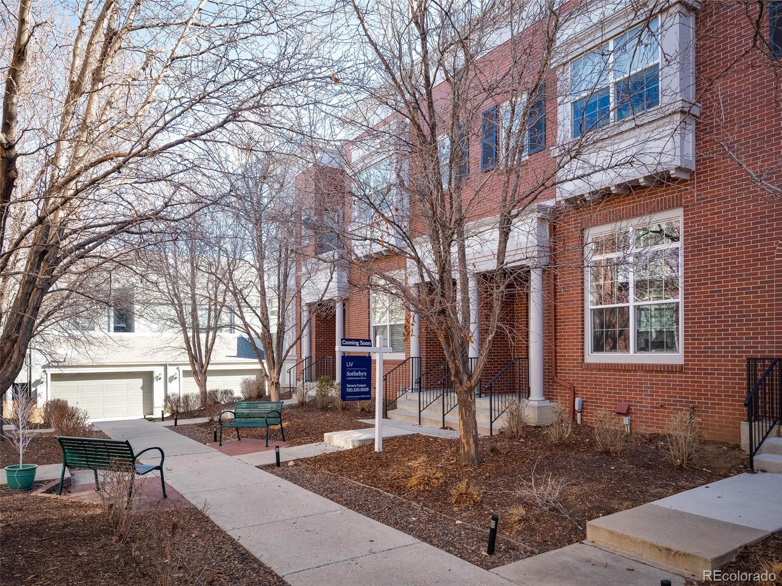 8927 E 29th Place