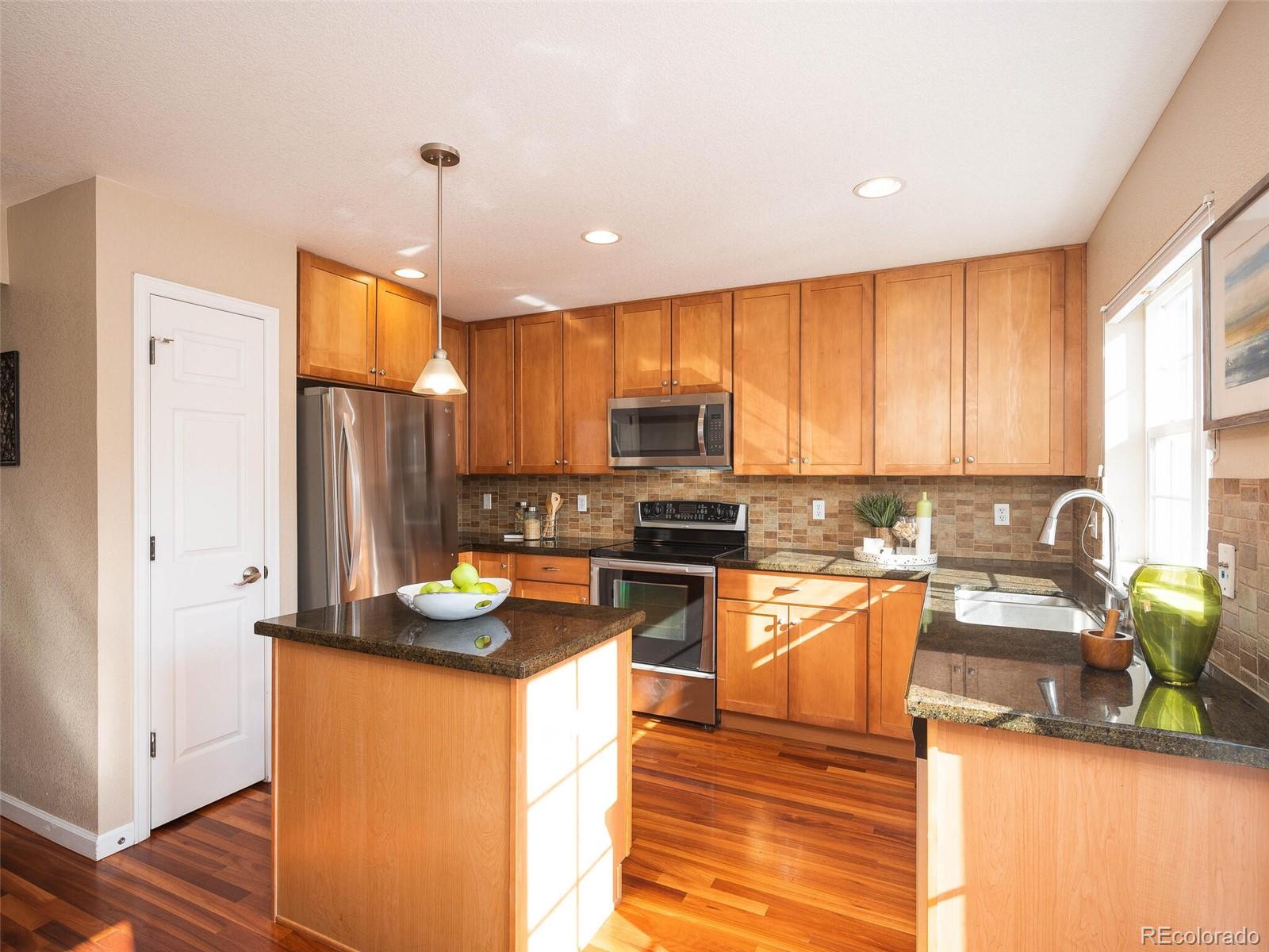8927 E 29th Place