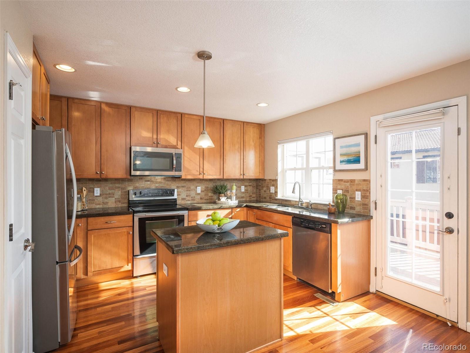 8927 E 29th Place