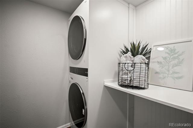 4882 W 68th Avenue Unit: 4