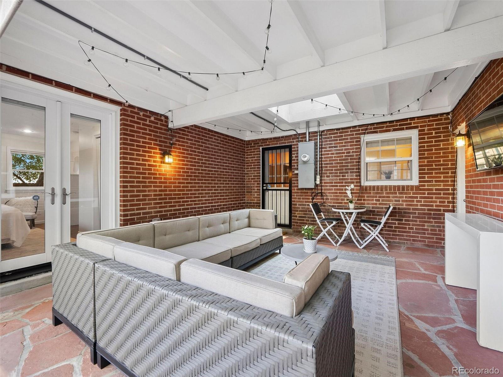 835 Elm Street