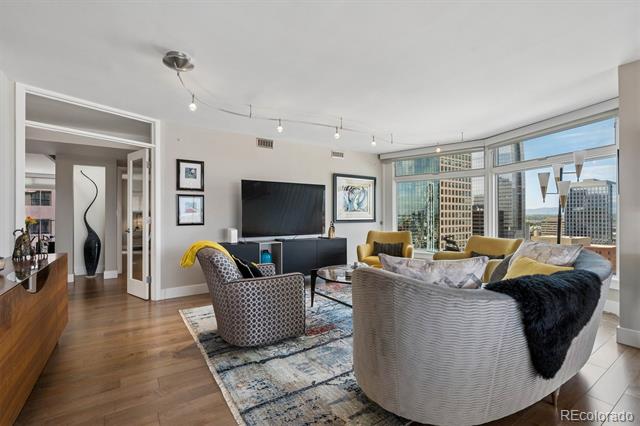 1777 Larimer Street Unit: 2210