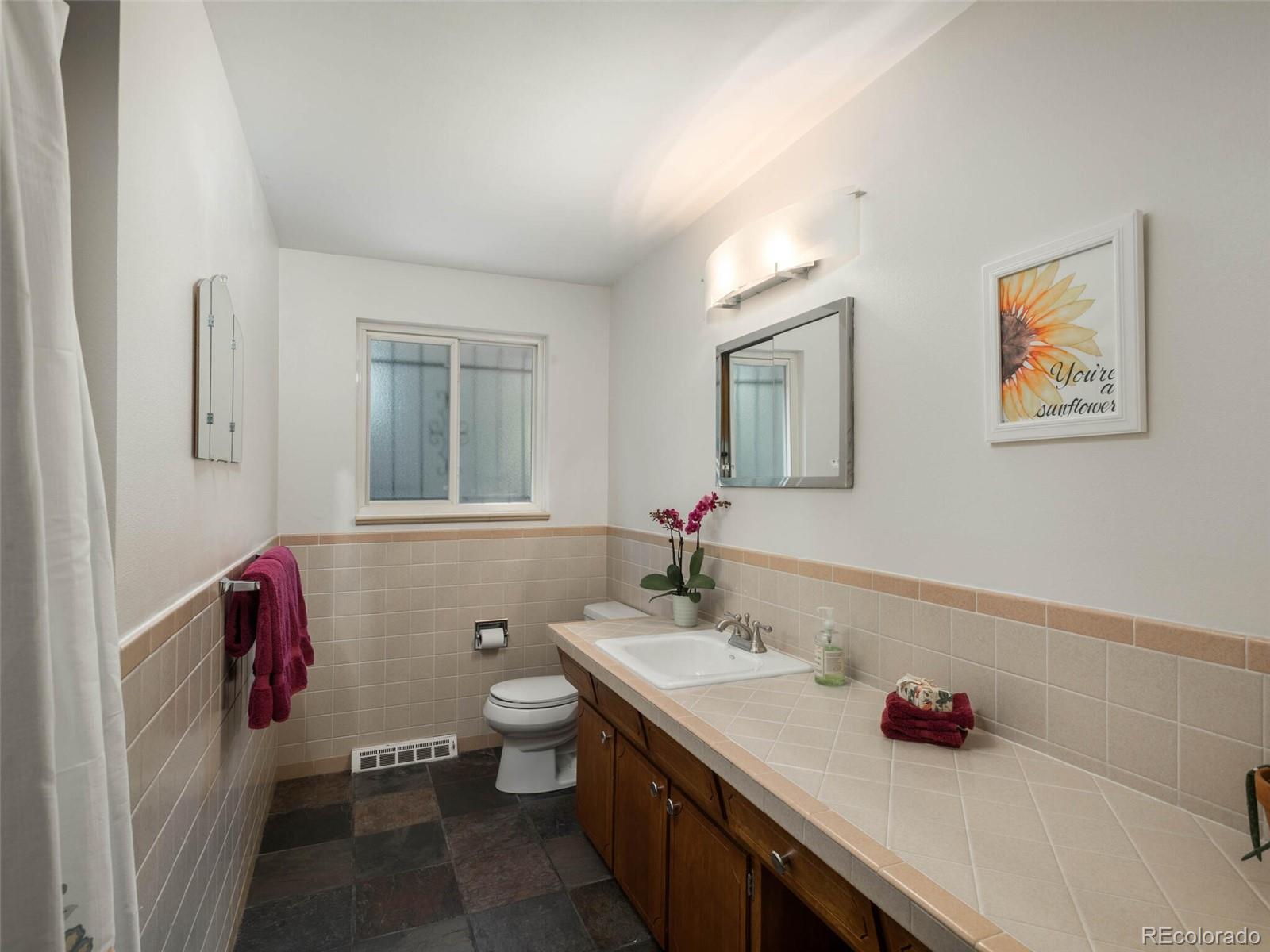 11260 W 25th Place
