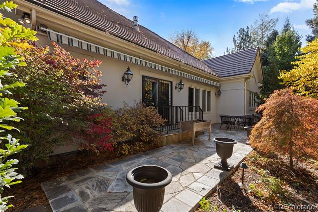 2450 E Alameda Avenue Unit: 4