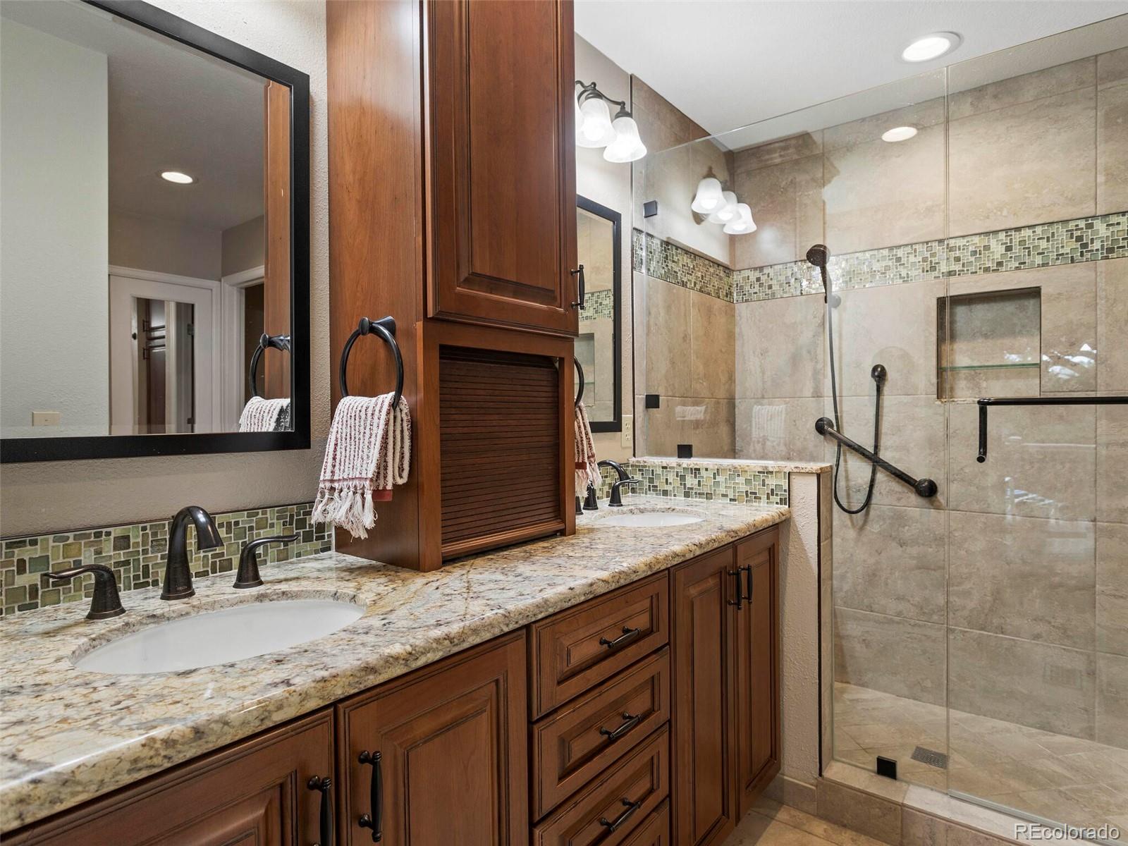 4605 S Yosemite Street Unit: 38
