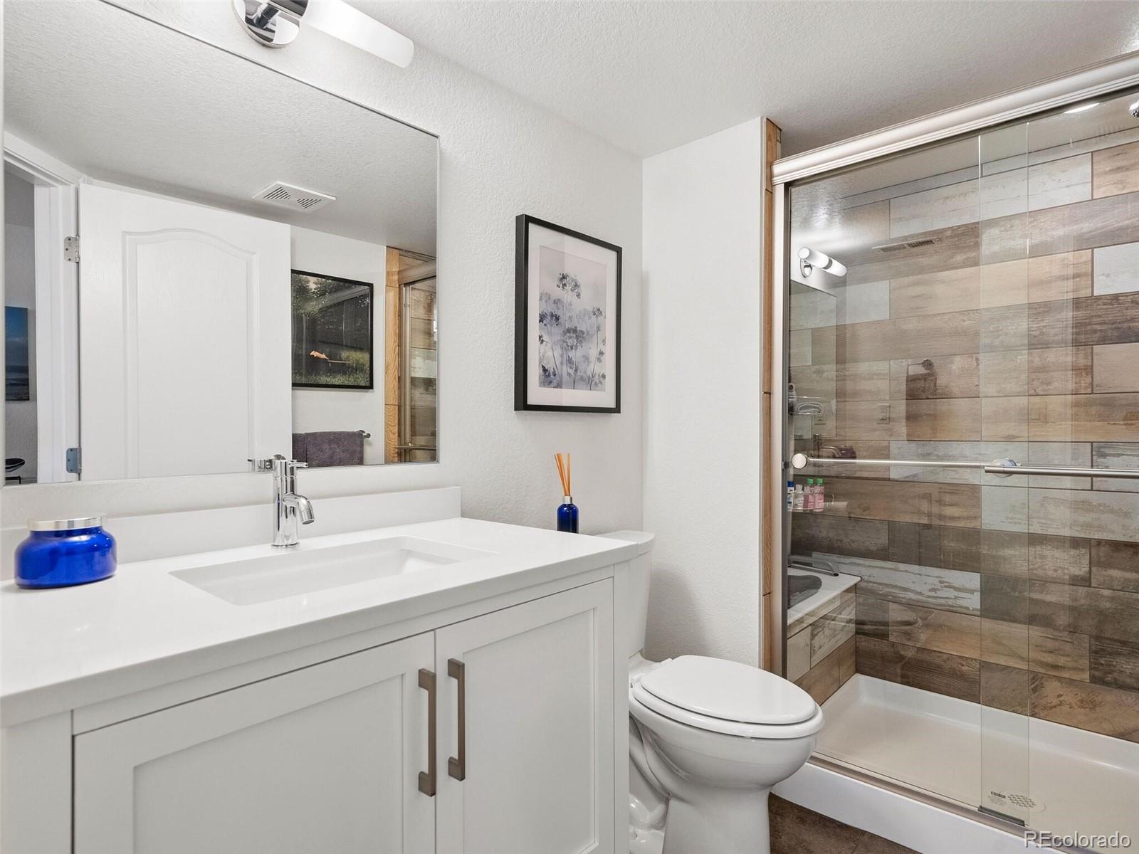 9073 E 29th Place