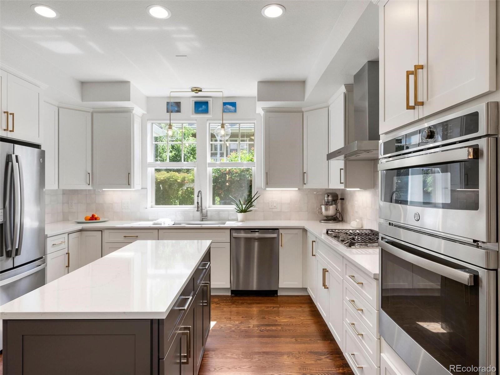 9073 E 29th Place
