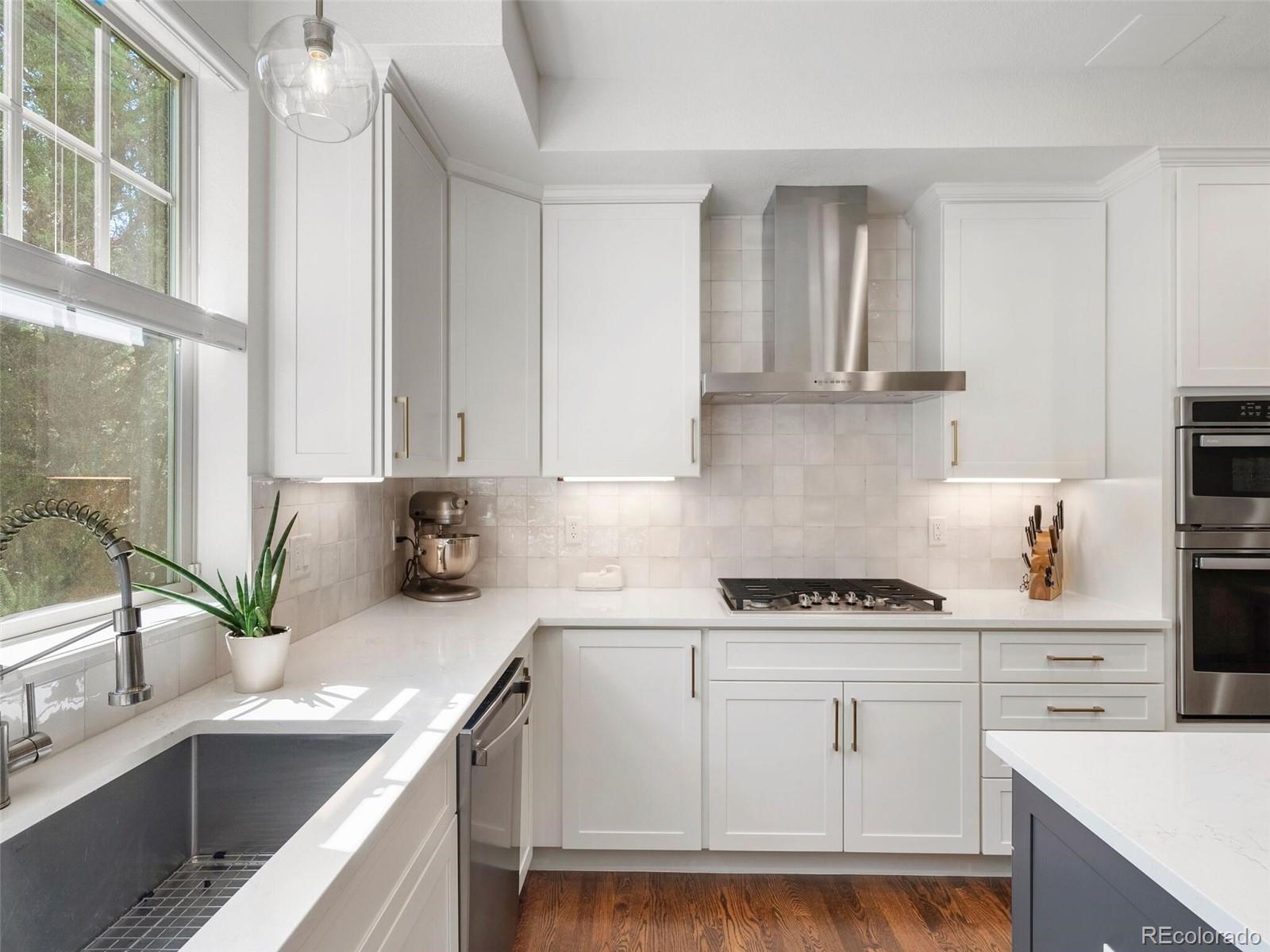 9073 E 29th Place