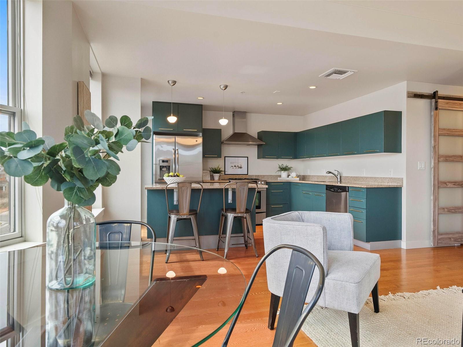 410 Acoma Street Unit: 321