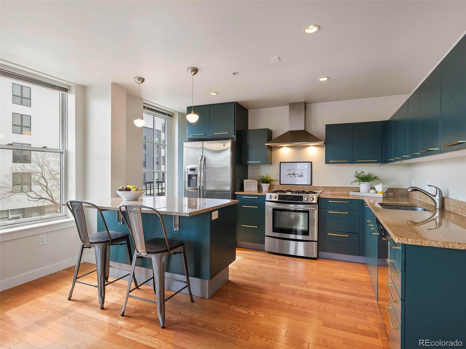 410 Acoma Street Unit: 321