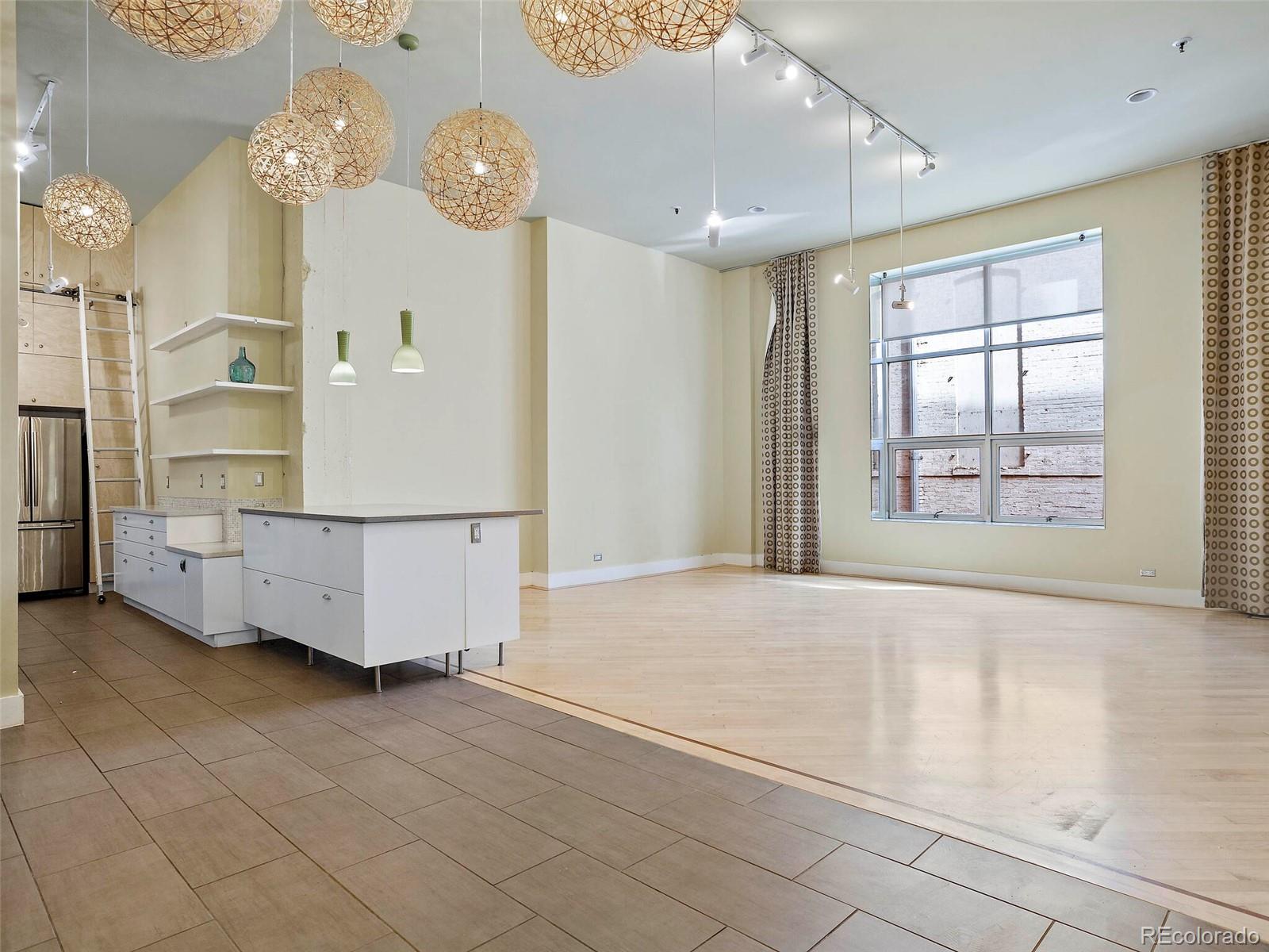 720 16th Street Unit: 221