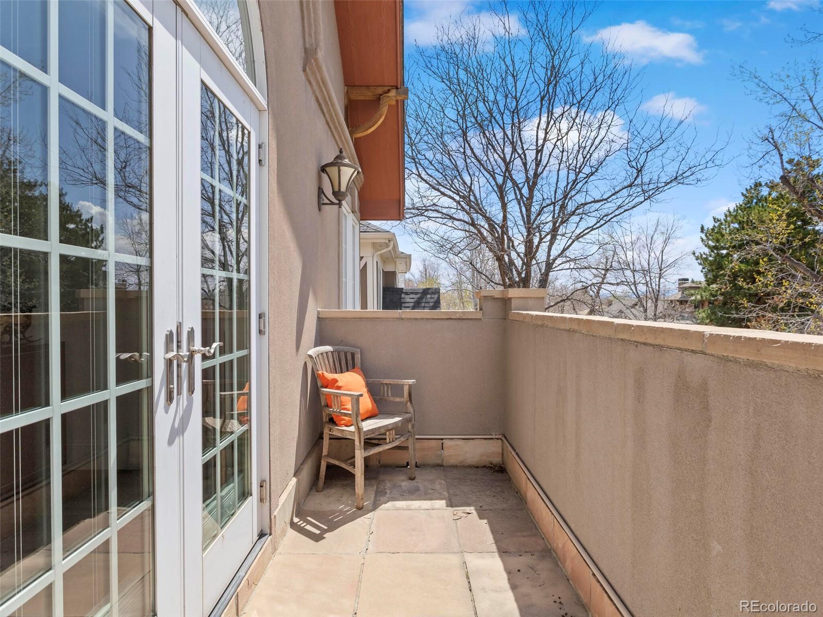 200 S Gilpin Street