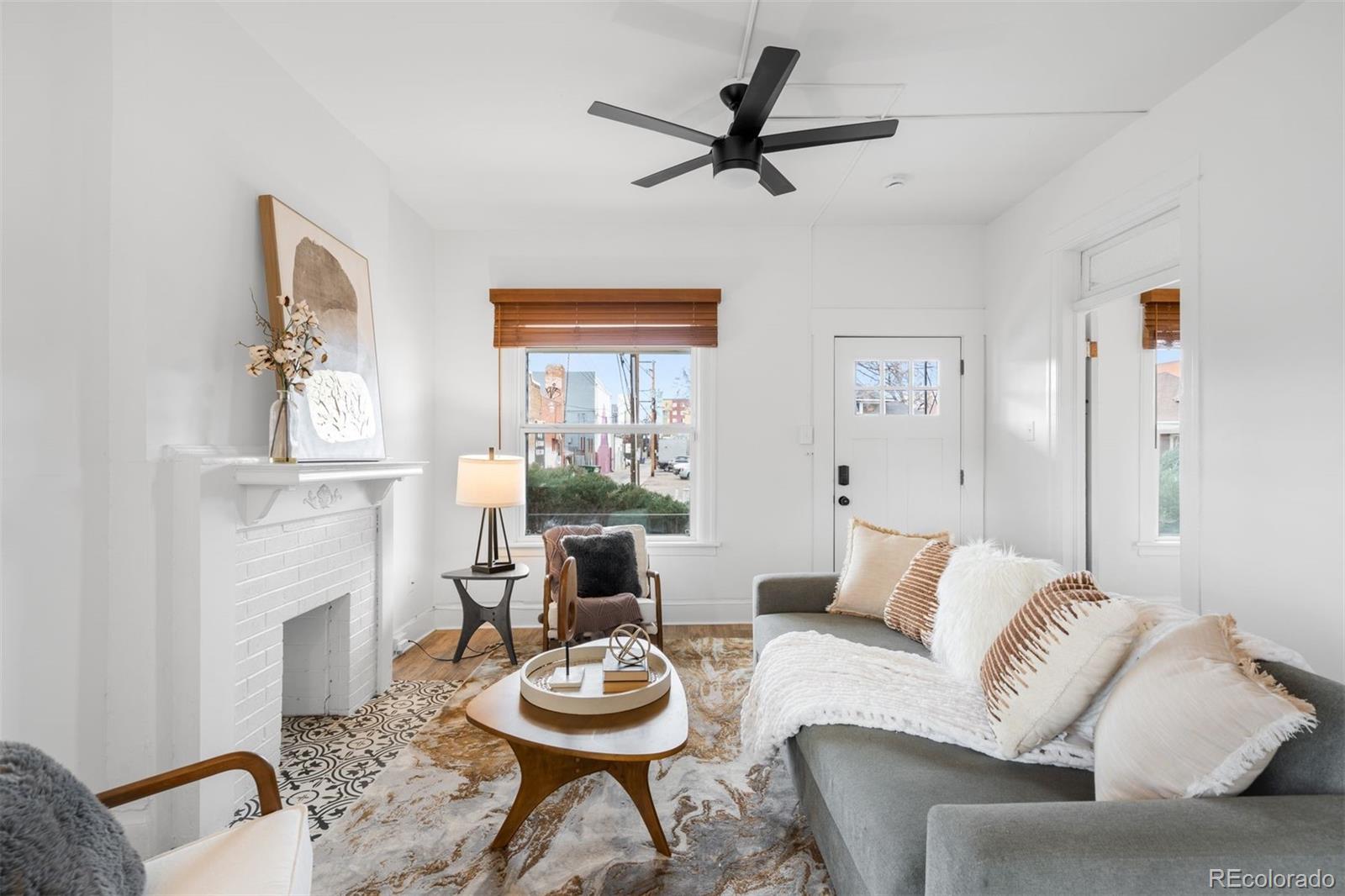 20 E 4th Avenue