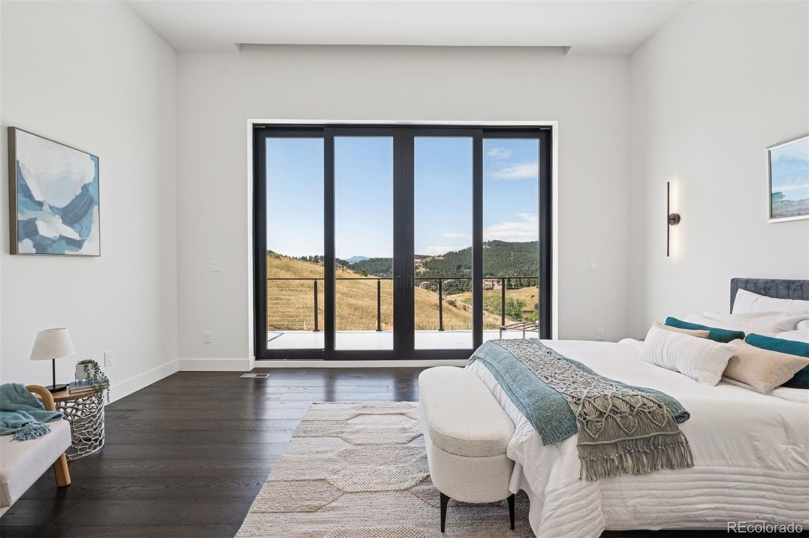 545 Strada Rossa Road