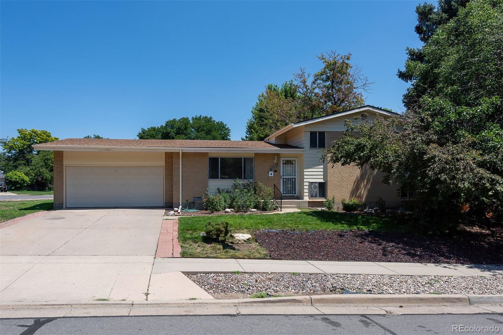 9785 W Kentucky Drive