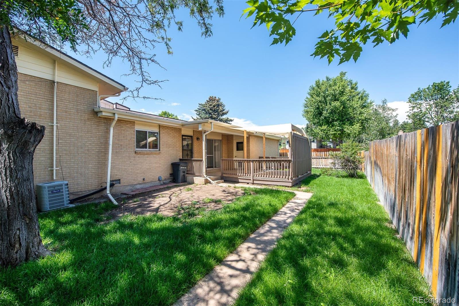 9785 W Kentucky Drive