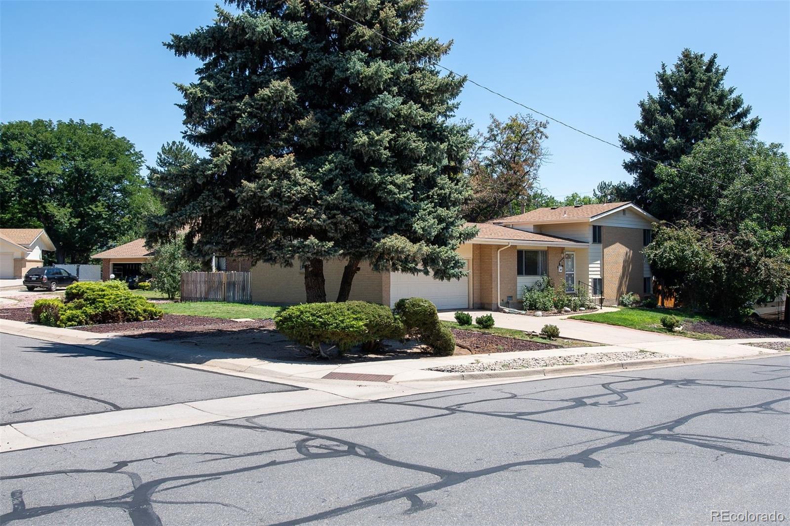 9785 W Kentucky Drive