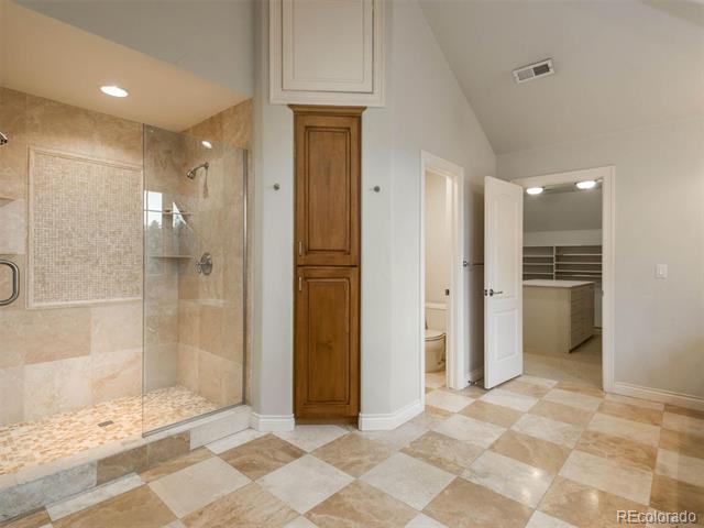 9 Foxtail Circle
