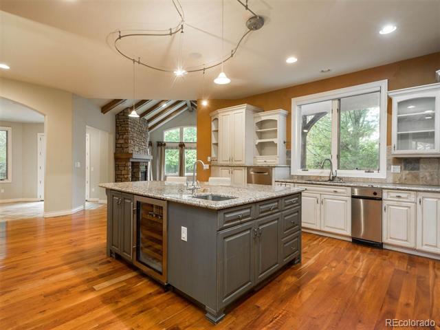 9 Foxtail Circle